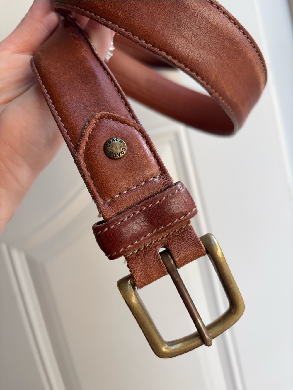 Vintage Coach Leather British Tan Brass Buckle Belt - Picture 5 of 7